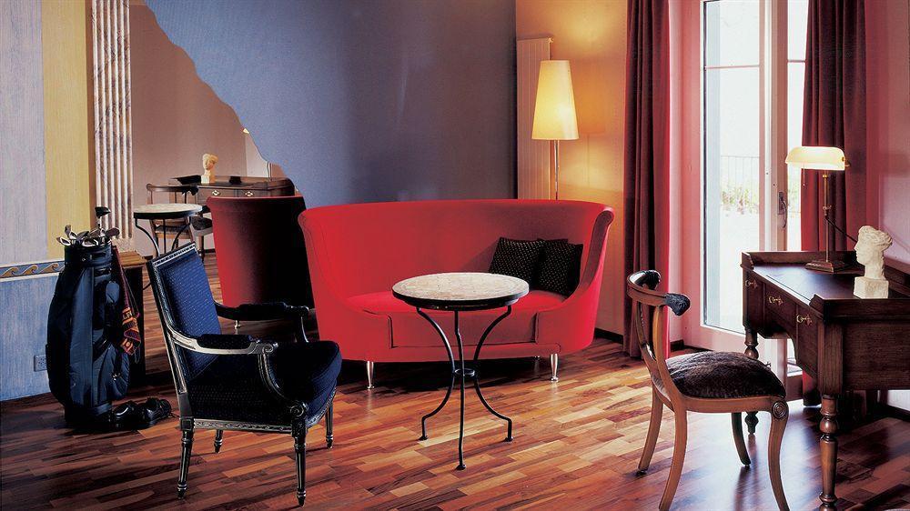 Am Hotel Weggis